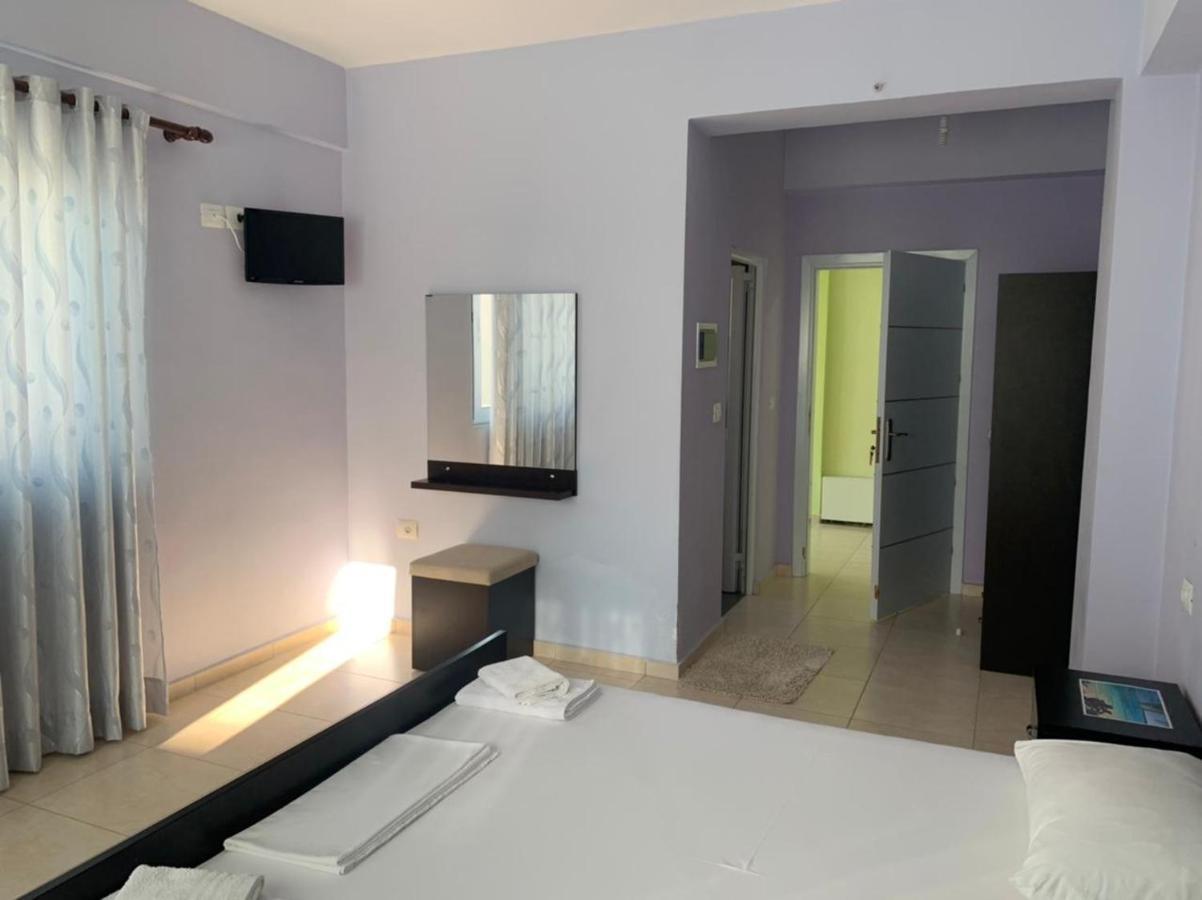 Villa Sopebra Sarandë Esterno foto