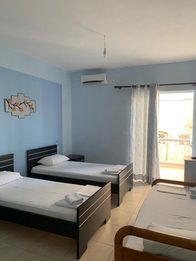 Villa Sopebra Sarandë Esterno foto