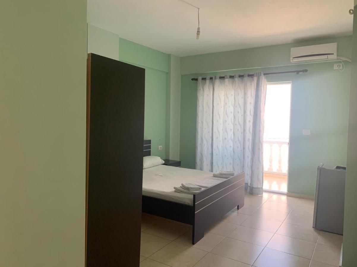 Villa Sopebra Sarandë Esterno foto